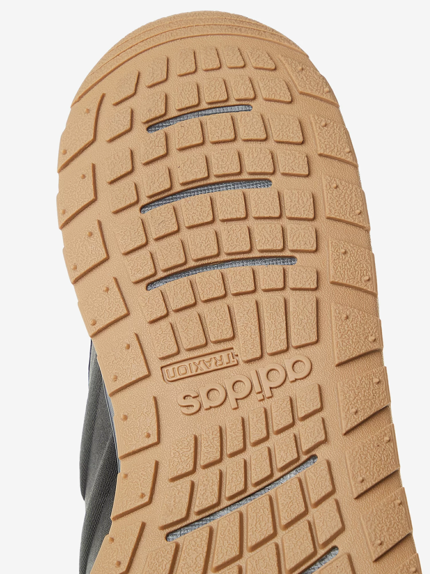 Кроссовки Adidas Fusion Storm Wtr EE9706 Фото Кроссовки Adidas Fusion Storm Wtr EE9706 со склада магазина Спортев