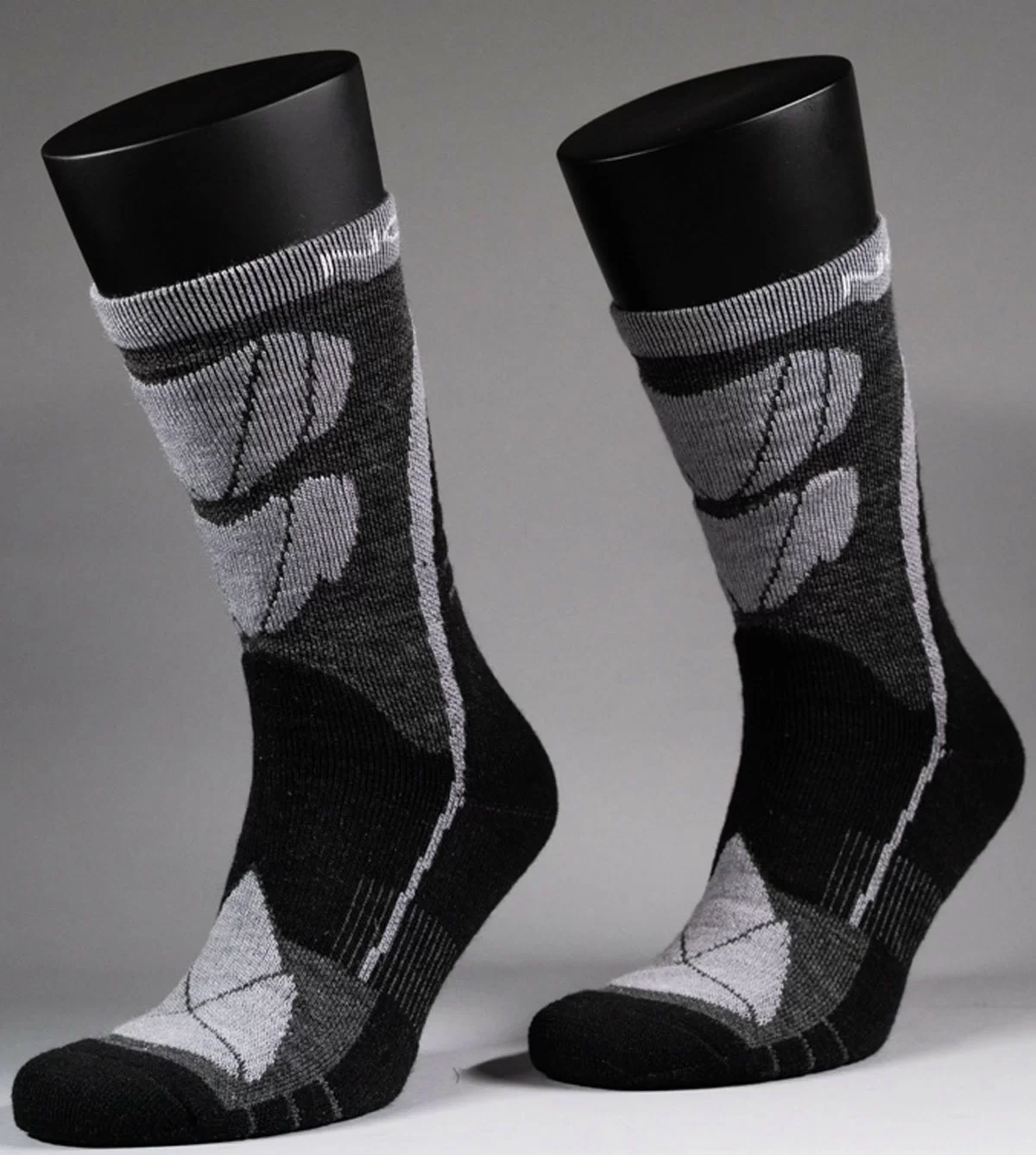 Носки Nordski Wool black/grey NSV422201 Фото Носки Nordski Wool black/grey NSV422201 со склада магазина Спортев