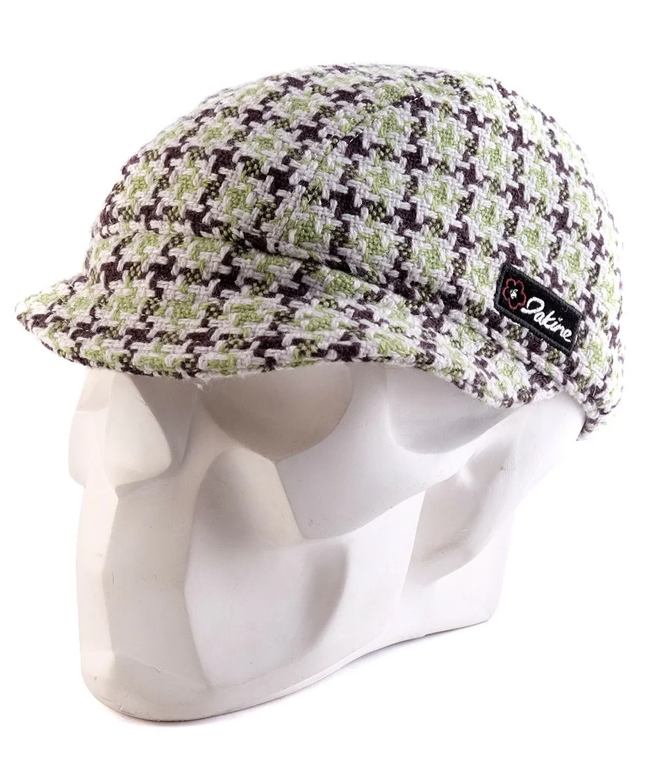 Кепка женская Dakine Madison 8640-096 Фото Кепка женская Dakine Madison 8640-096 со склада магазина Спортев