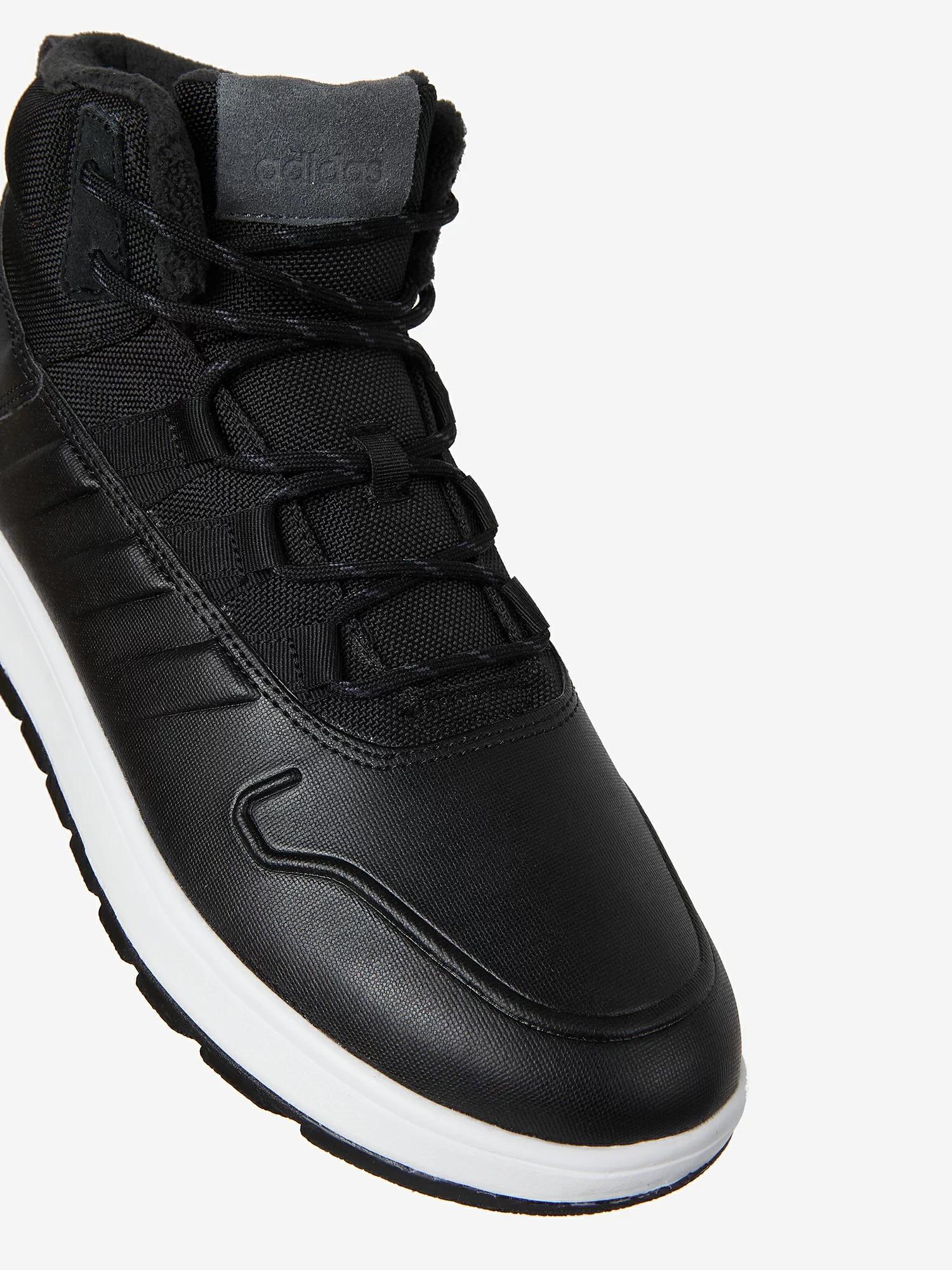 Кроссовки Adidas Fusion Storm Wtr EE9709 Фото Кроссовки Adidas Fusion Storm Wtr EE9709 со склада магазина Спортев