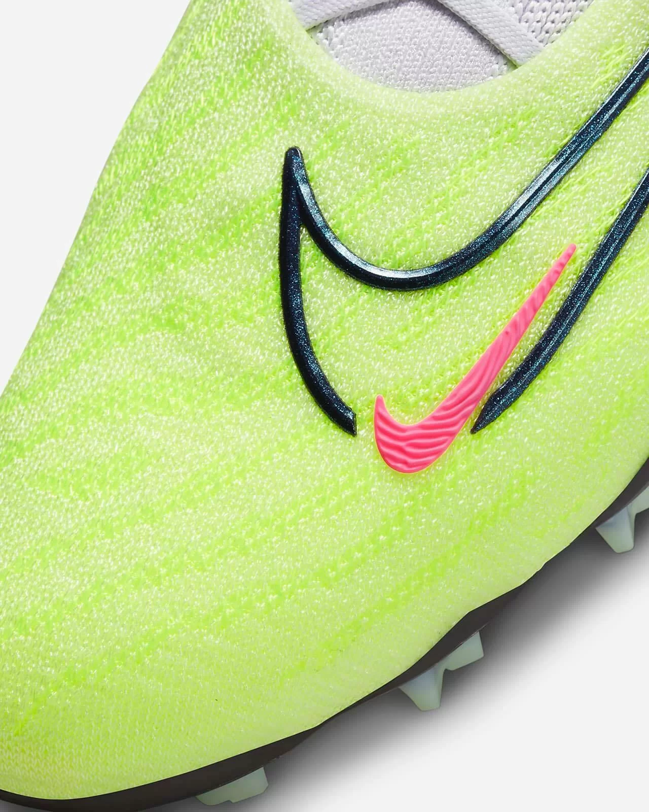 Бутсы Nike Phantom GX Elite FG DC9968-705 Фото Бутсы Nike Phantom GX Elite FG DC9968-705 со склада магазина Спортев