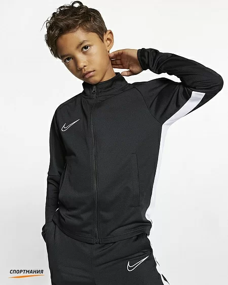 Джемпер тренировочный детский Nike Garcons черный AO0794-010 Фото Джемпер тренировочный детский Nike Garcons черный AO0794-010 со склада магазина Спортев
