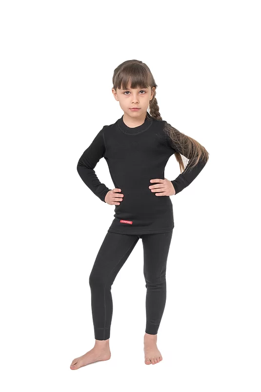 Термобельё костюм Comfort Extrim Kids 3 слоя Фото Термобельё костюм Comfort Extrim Kids 3 слоя со склада магазина Спортев