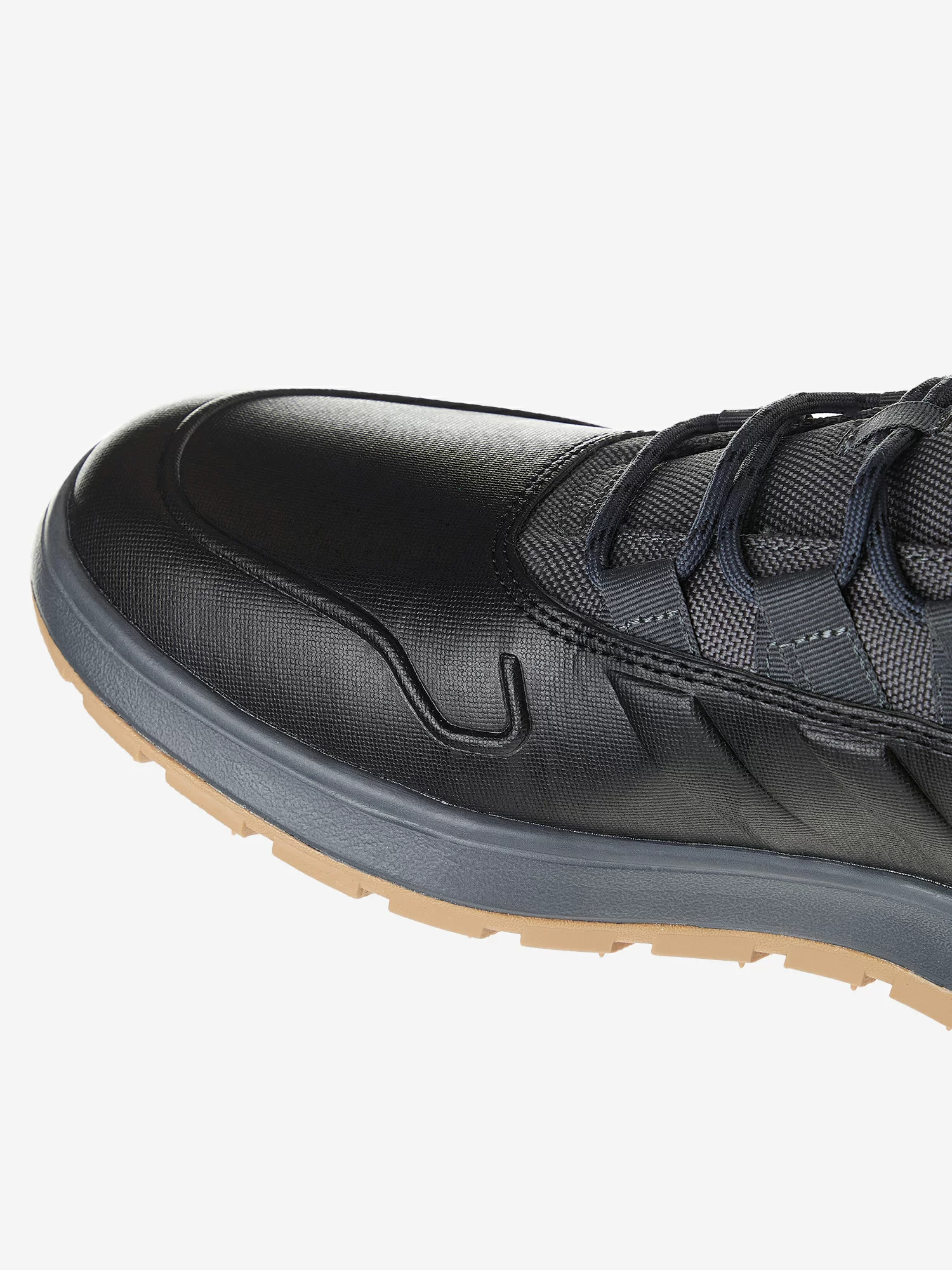 Кроссовки Adidas Fusion Storm Wtr EE9706 Фото Кроссовки Adidas Fusion Storm Wtr EE9706 со склада магазина Спортев