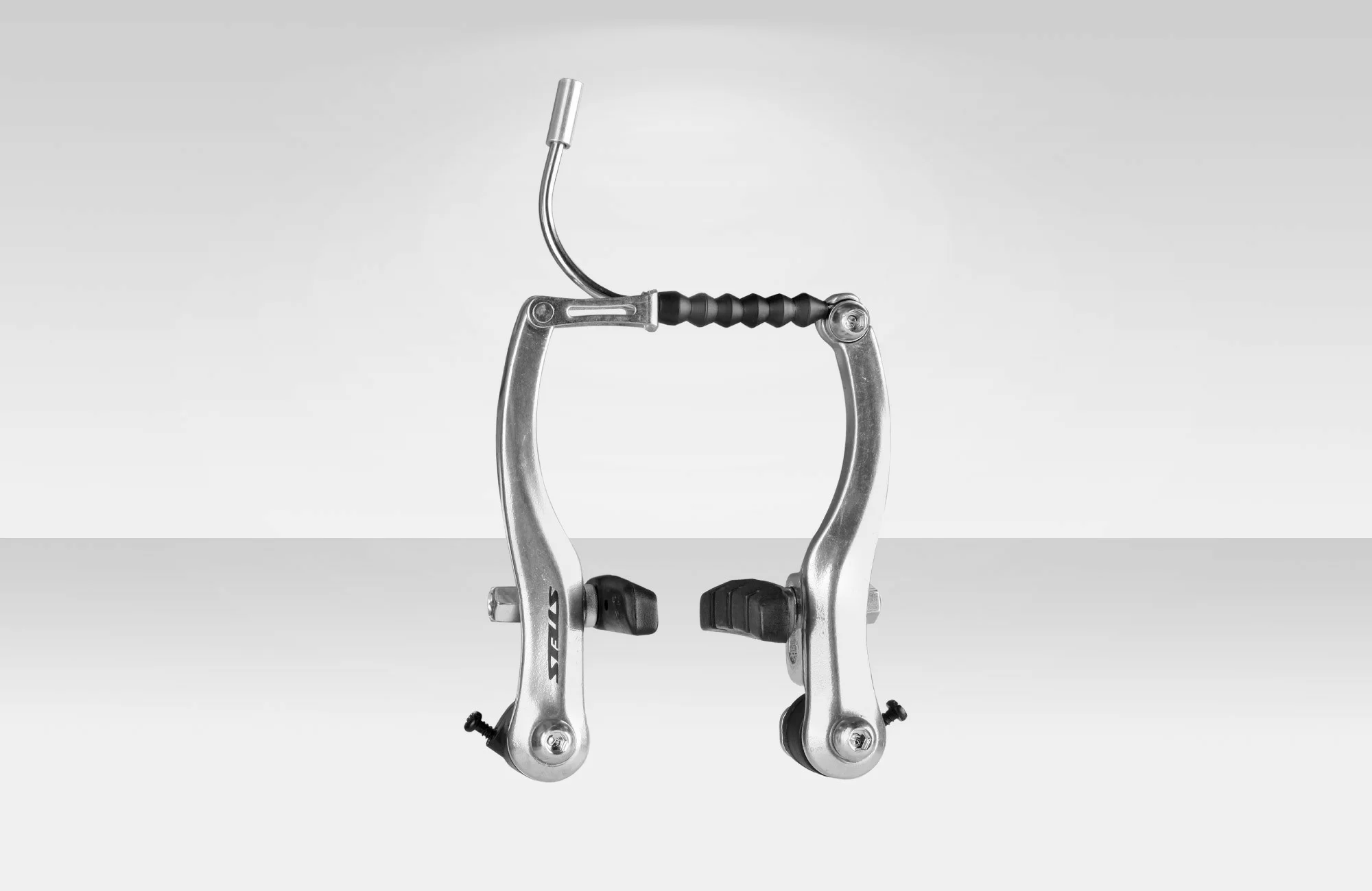 Тормоз V-brake (ободной) APS-N210D-S 510074 Фото Тормоз V-brake (ободной) APS-N210D-S 510074 со склада магазина Спортев