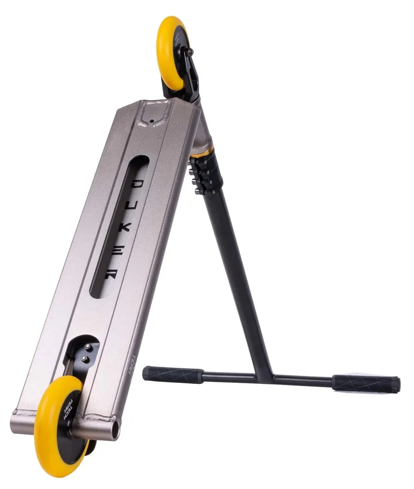Самокат TechTeam Duker 4.0 трюковой grey/yellow Фото Самокат TechTeam Duker 4.0 трюковой grey/yellow со склада магазина Спортев