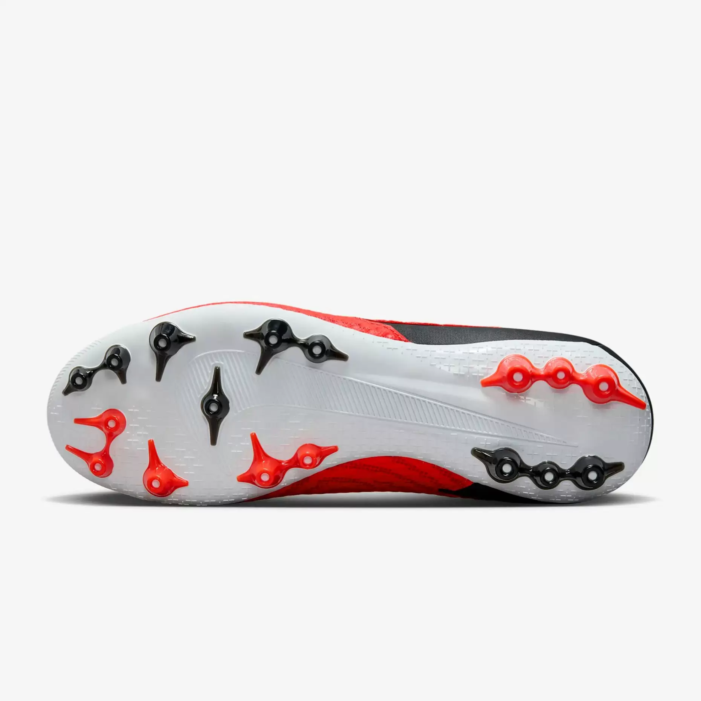 Бутсы Nike Phantom GX Academy AG DD9469-600 Фото Бутсы Nike Phantom GX Academy AG DD9469-600 со склада магазина Спортев