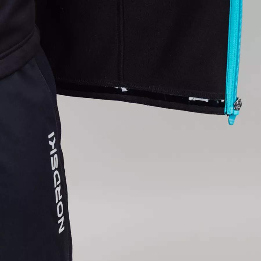 Жилет разминочный Nordski Drive black/blue NSM825170 Фото Жилет разминочный Nordski Drive black/blue NSM825170 со склада магазина Спортев