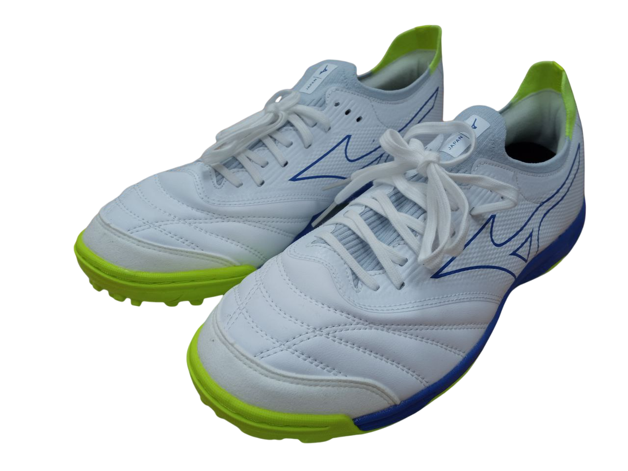 Бутсы Mizuno Morelia Neo TF белый Q1GB229003 Фото Бутсы Mizuno Morelia Neo TF белый Q1GB229003 со склада магазина Спортев