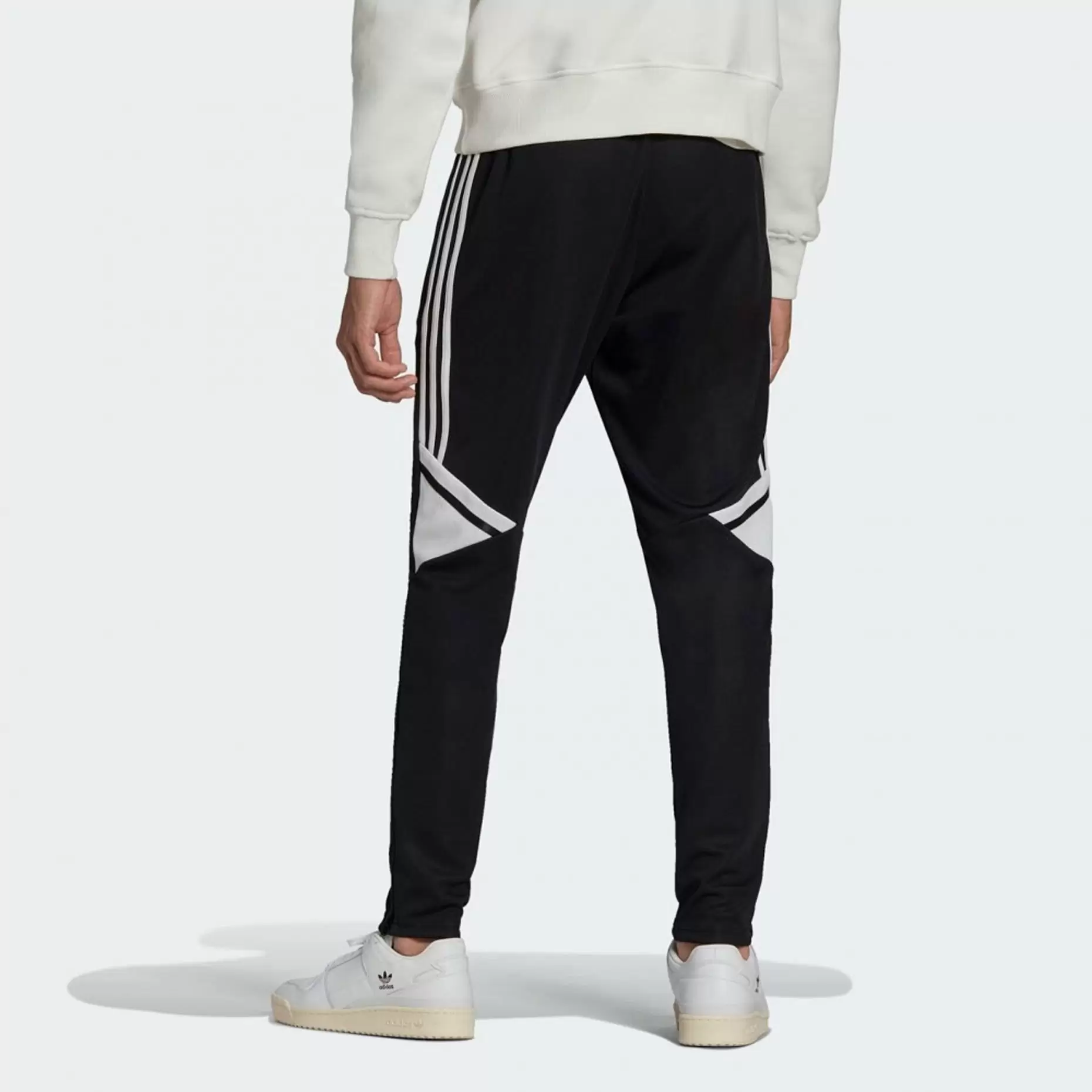 Брюки Adidas Condivo 22 HA6241 Фото Брюки Adidas Condivo 22 HA6241 со склада магазина Спортев
