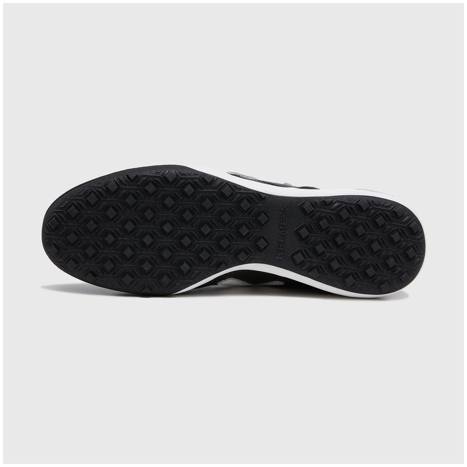 Бутсы Kelme ZX80011017-003 turf черный Фото Бутсы Kelme ZX80011017-003 turf черный со склада магазина Спортев